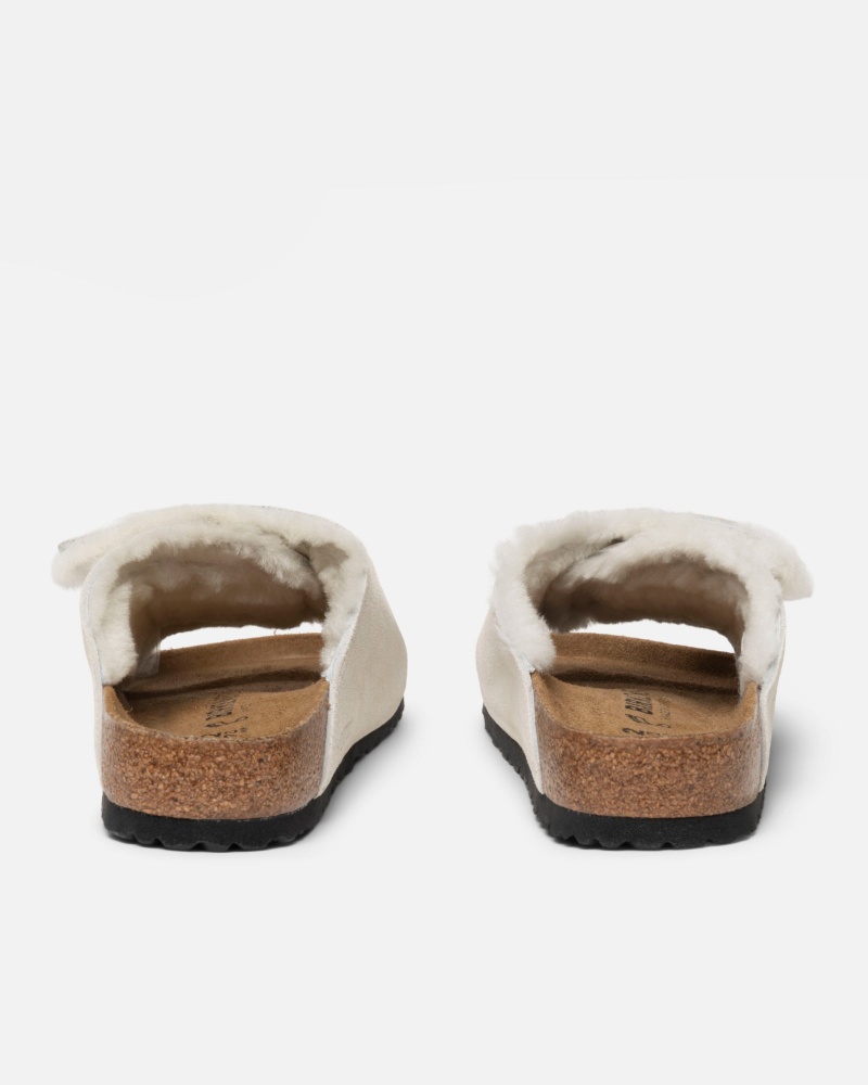 Chaussure Stüssy & Birkenstock Solana Shearling Claquette Bone | IX12-Q8-ML